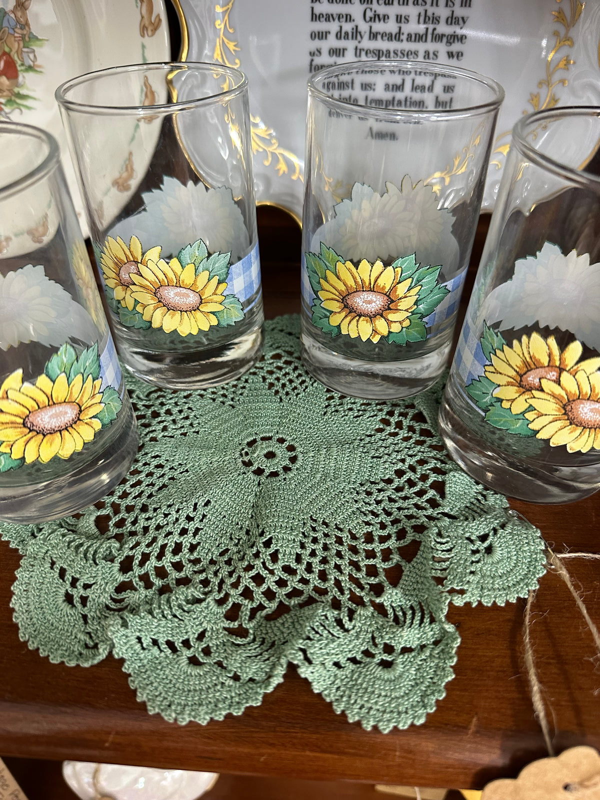 Vintage Small Green Doilie