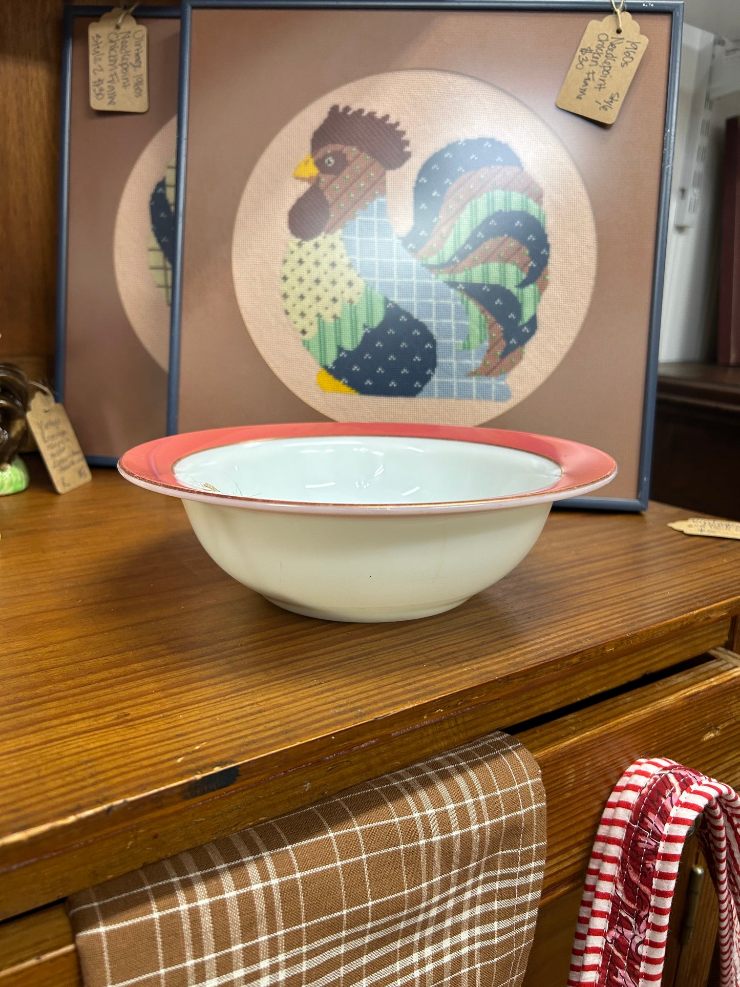 Vintage Pyrex Bowl - Pink With Gold Trim
