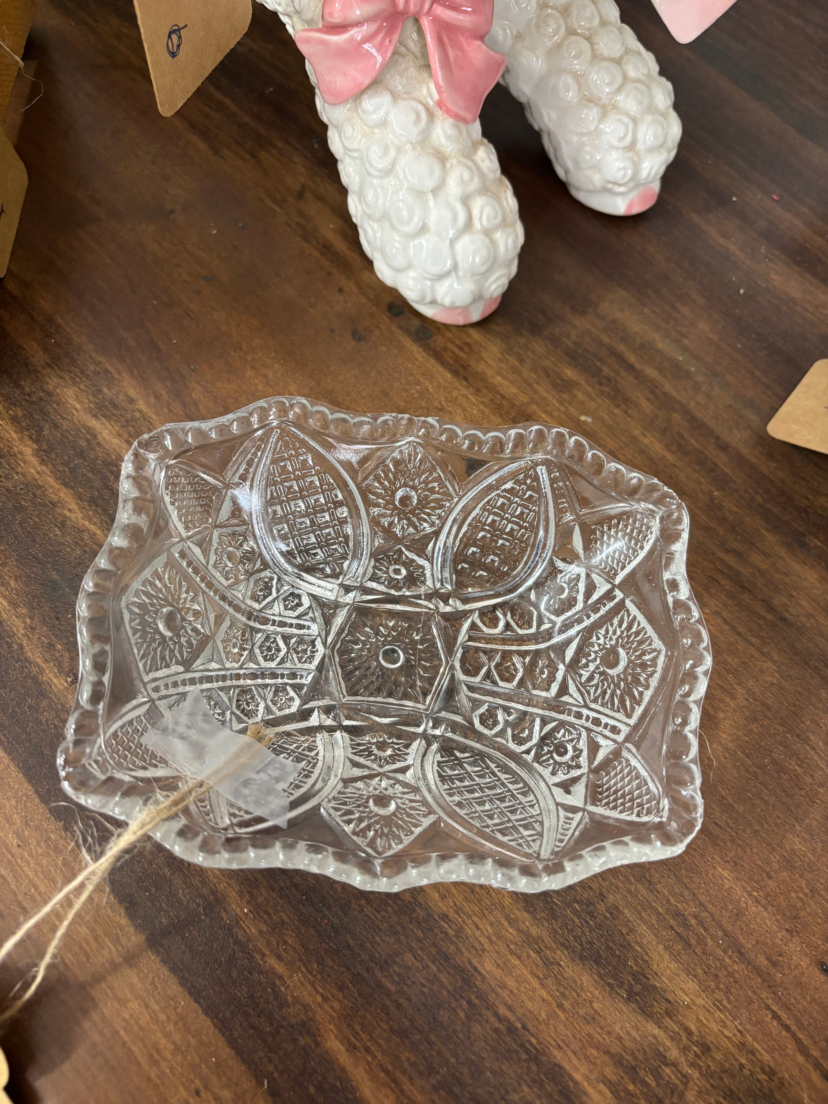 Vintage Indiana Glass Paneled Daisy/Berry Bowl