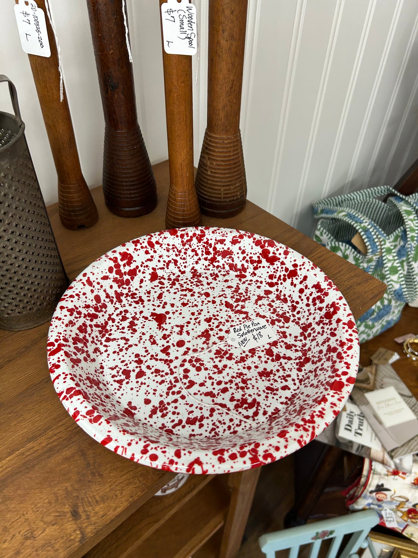 Red Splatterware Pie Pan - NEW