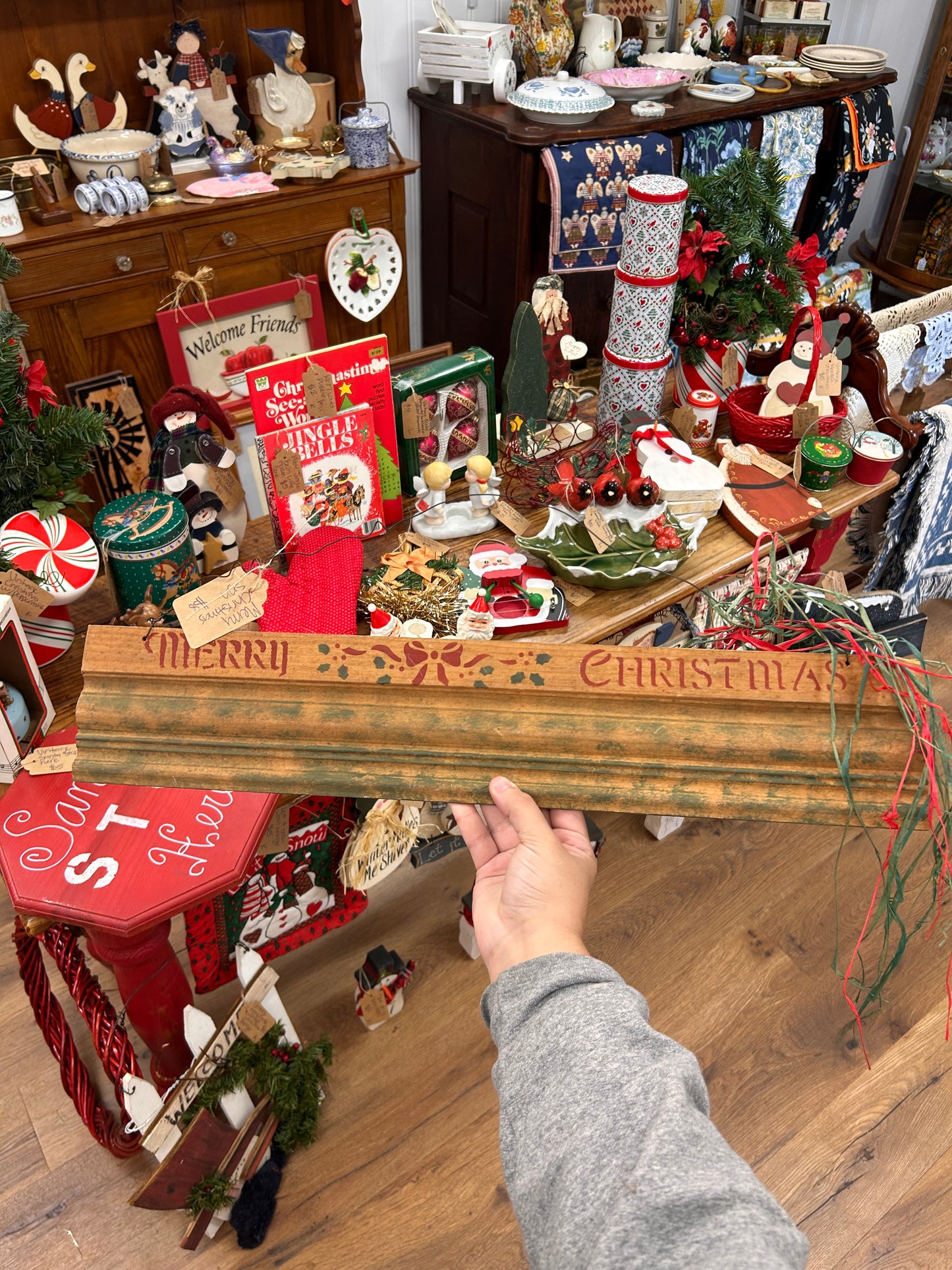 Merry Christmas Wall Hanger - Local Pickup Only