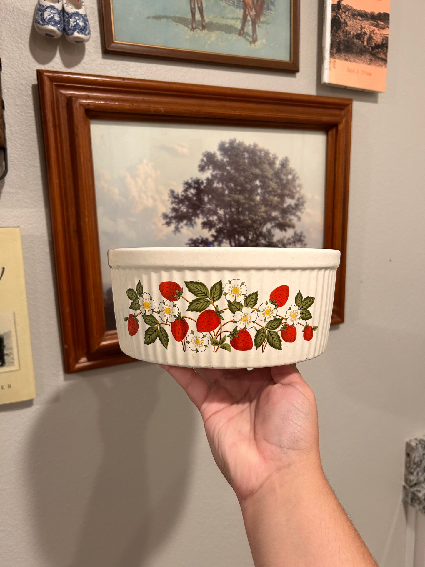 Vintage Sheffield Strawberry Stoneware Dish