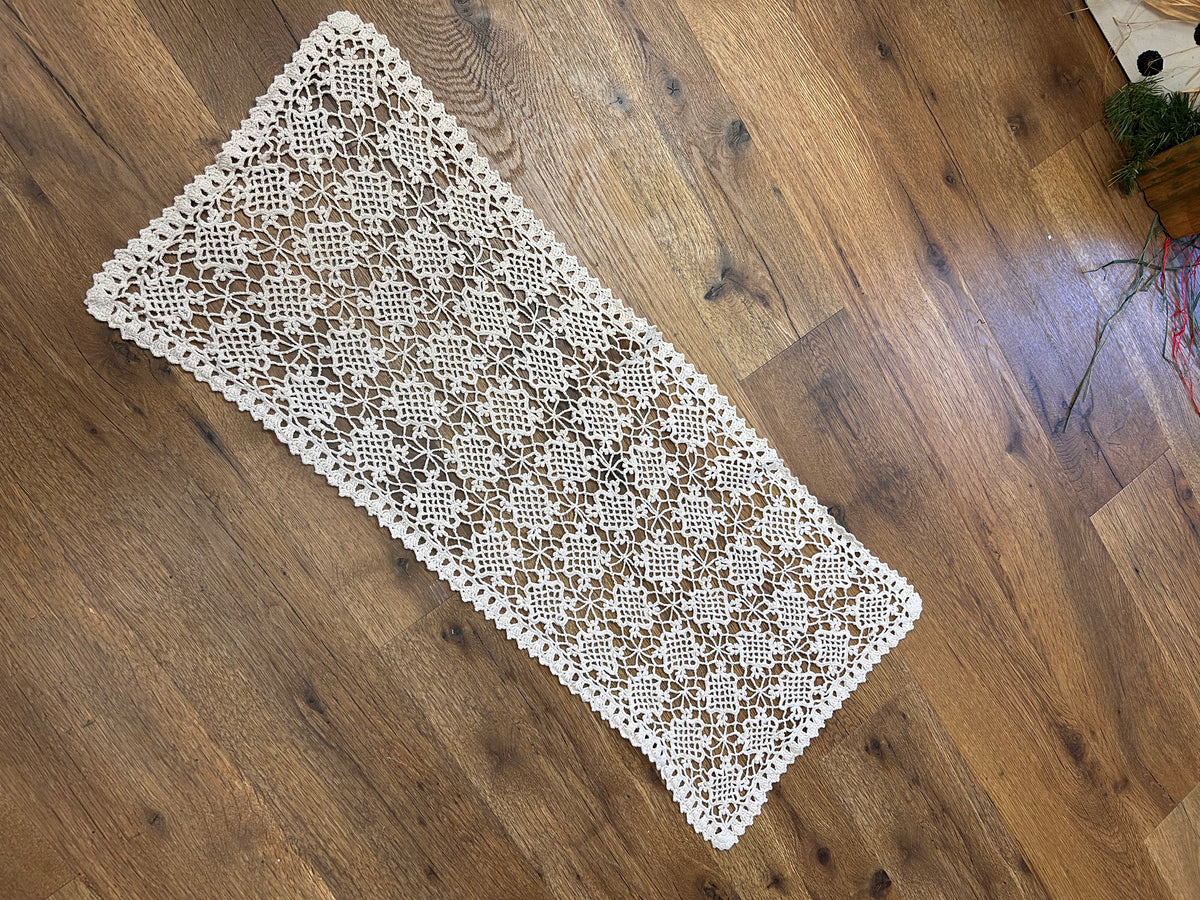 Vintage Large Crochet Dresser Scarf Or Table Runner