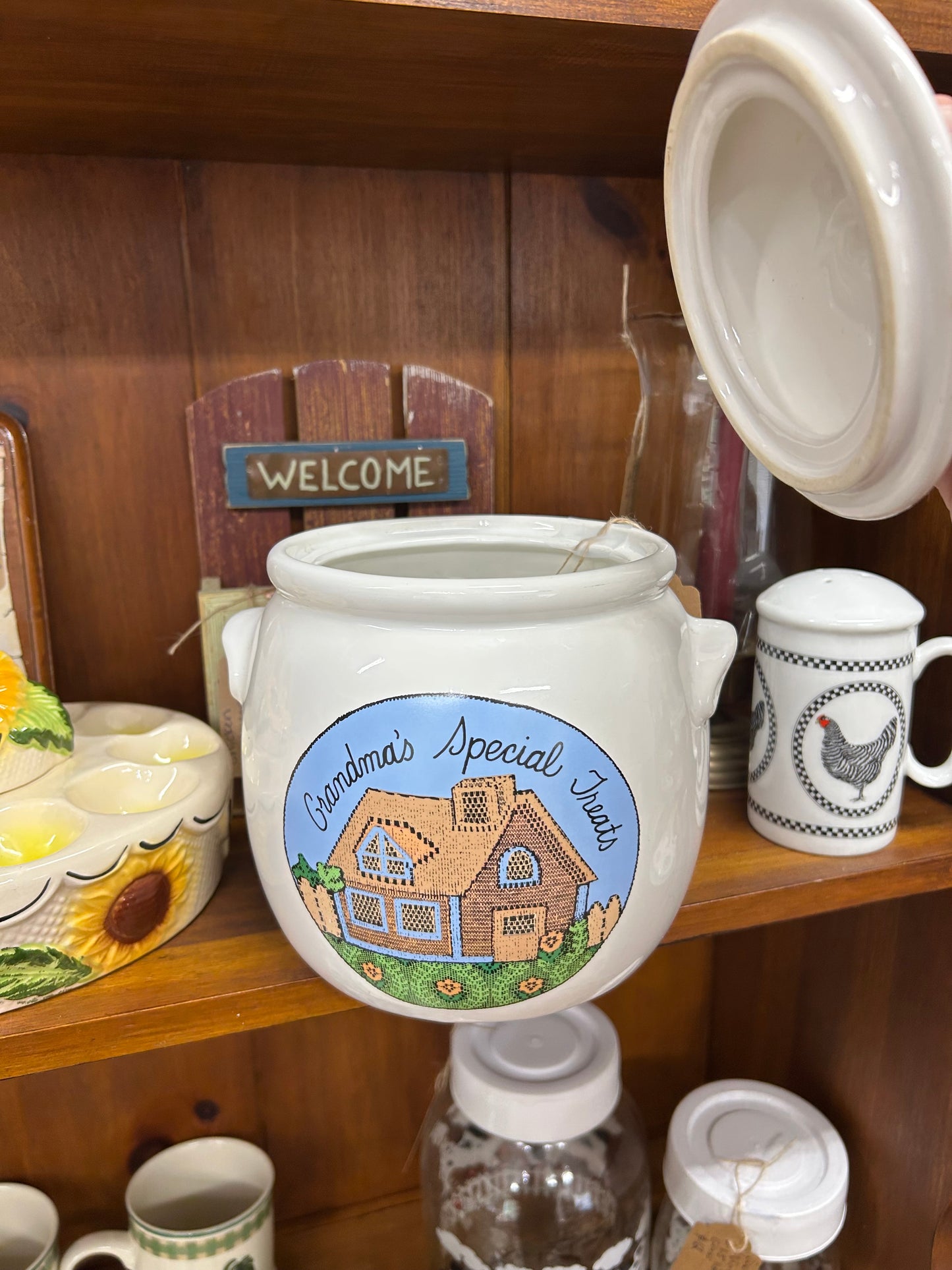 Vintage Grandma’s Special Treats Cookie Jar