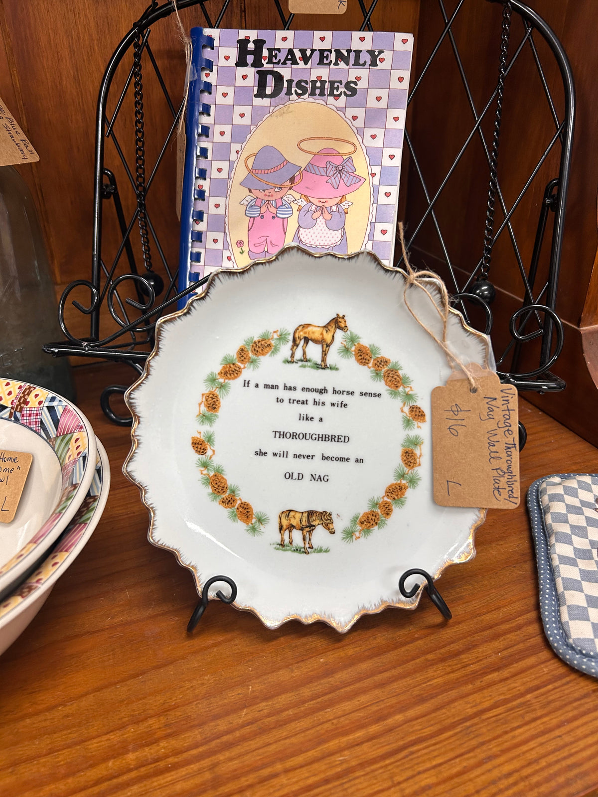 Vintage Thoroughbred Wall Plate