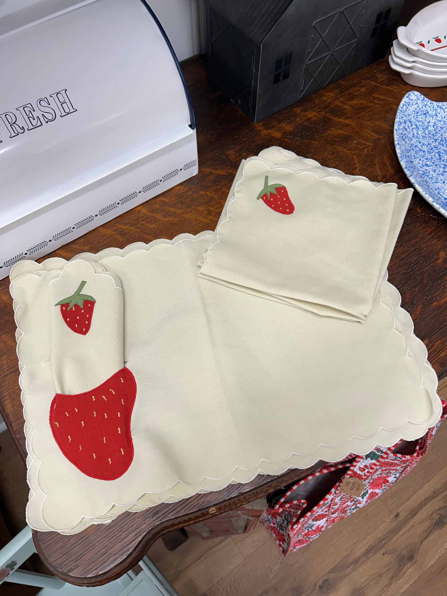 Strawberry Placemats & Napkins - Set Of 6 Each