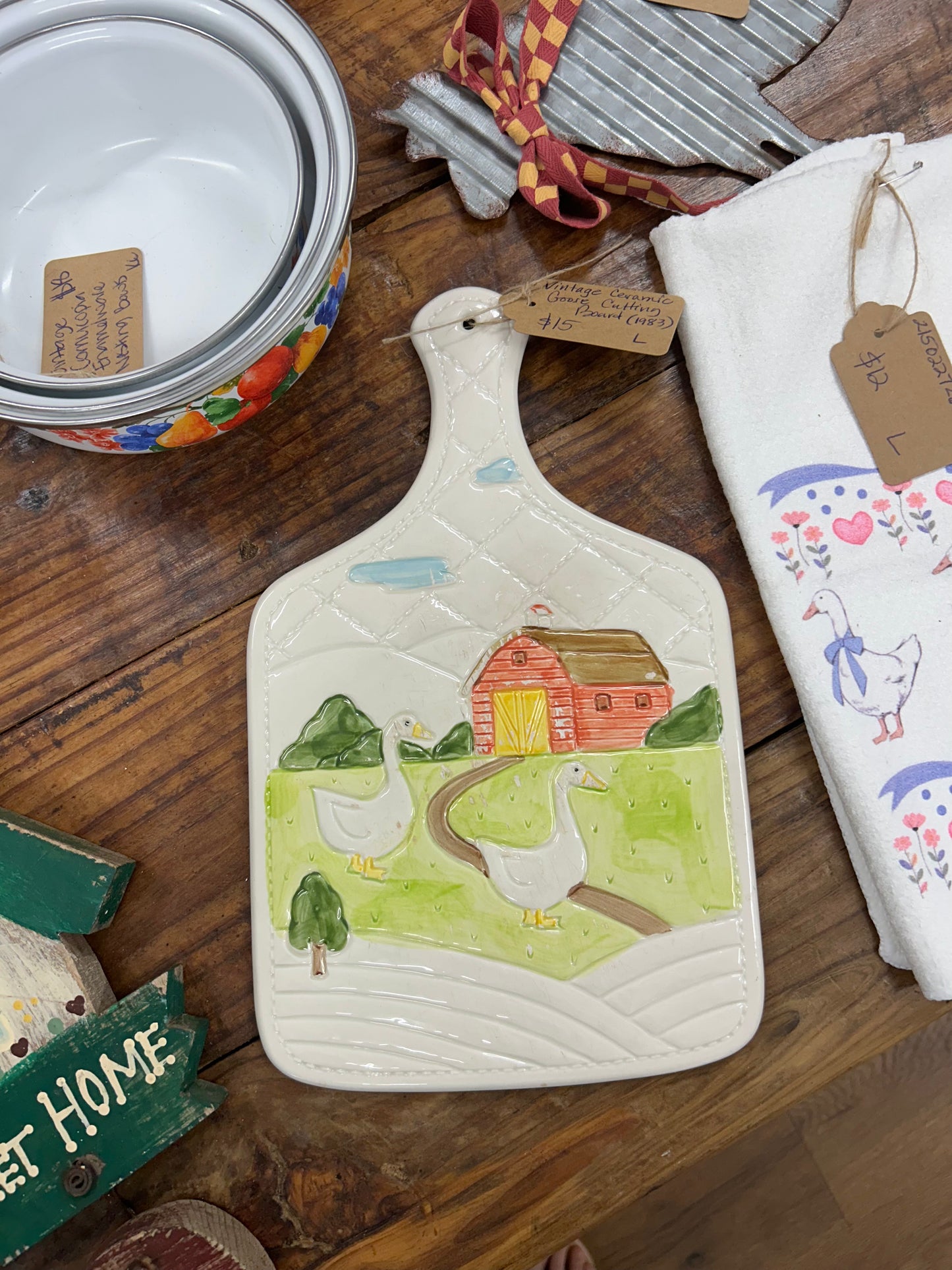 1986 Vintage Country Ducks Cutting Board