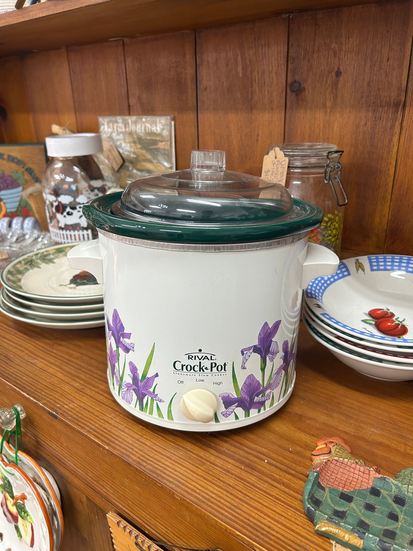 Vintage Rival Crockpot “Purple Iris”