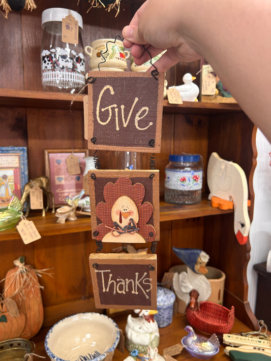 Give Thanks Hanger