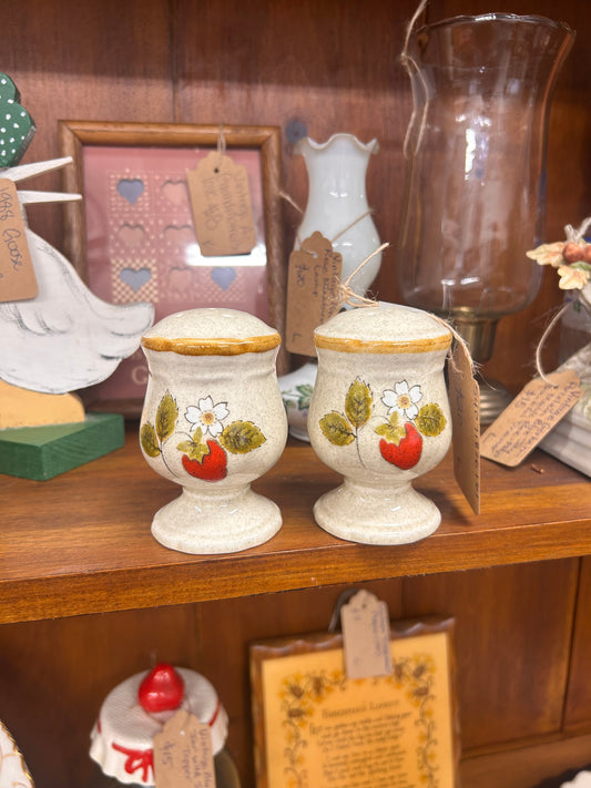 Vintage Mikasa Strawberry Festival Salt/Pepper Shakers