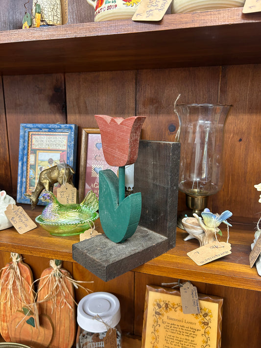 Vintage Wooden Tulip