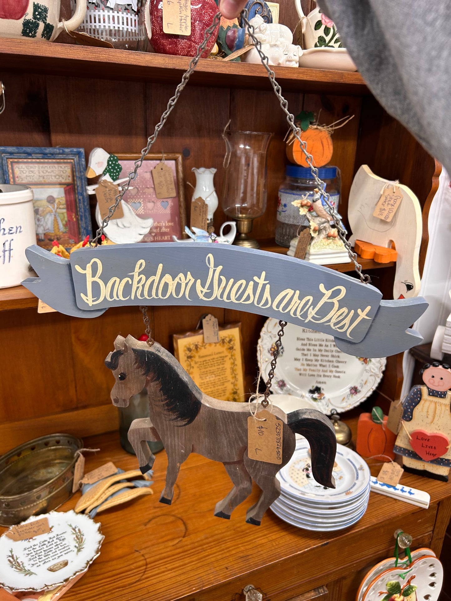 Vintage “Backdoor Guests Are Best” Hanger