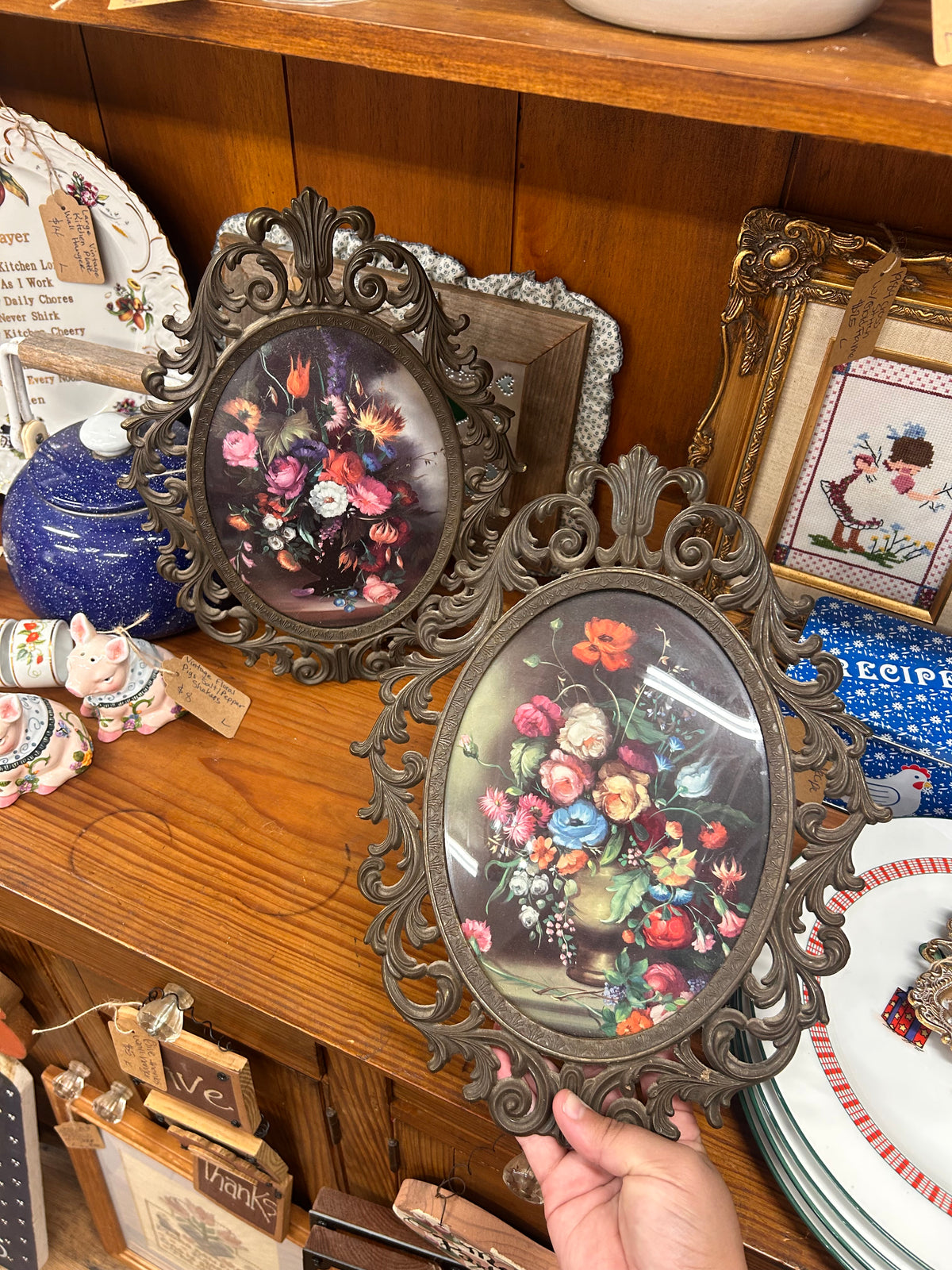 Vintage Pair Of Floral Prints In Brass Frames