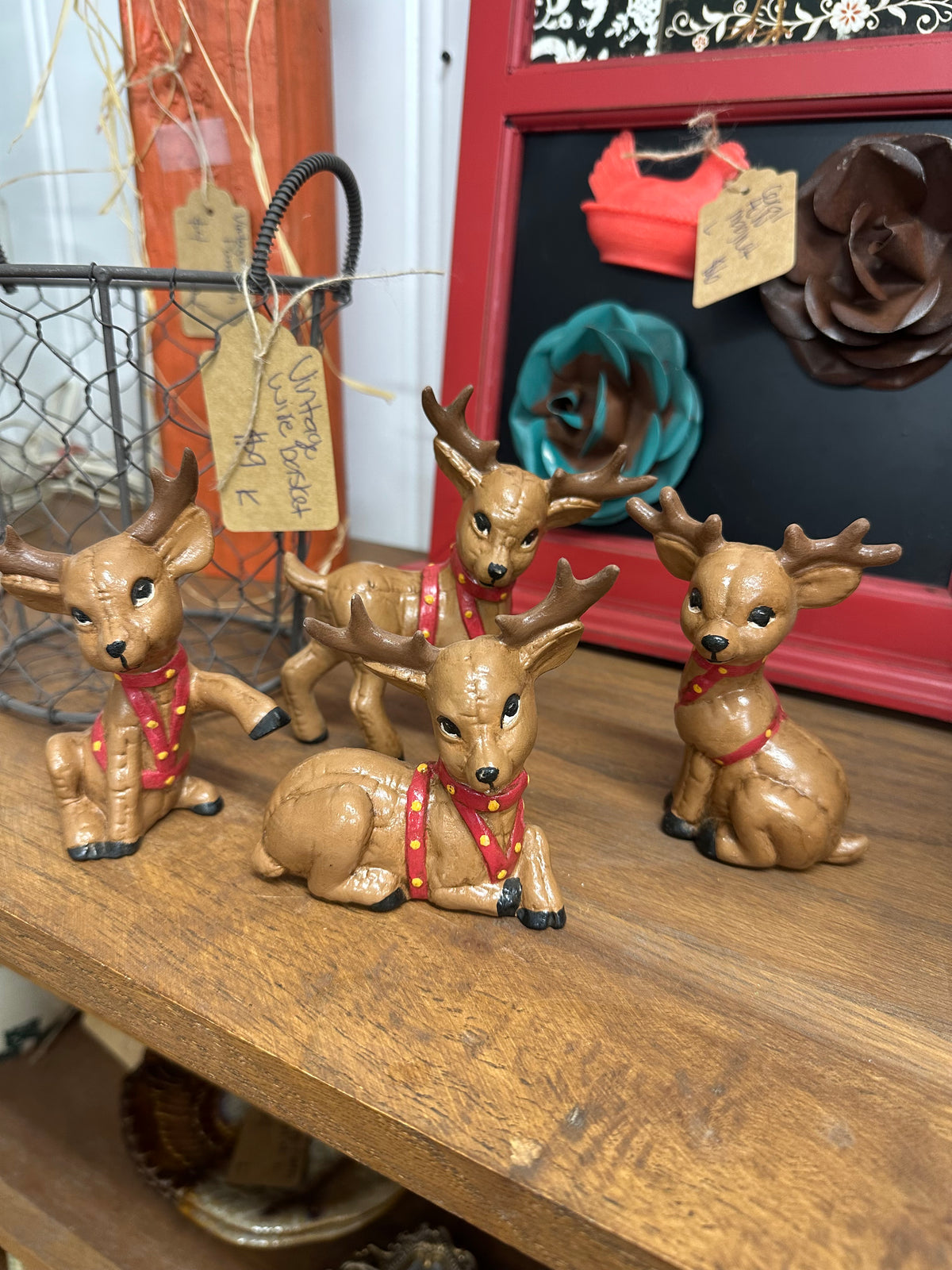Vintage Reindeer Figurine Set (Kimple Mold)