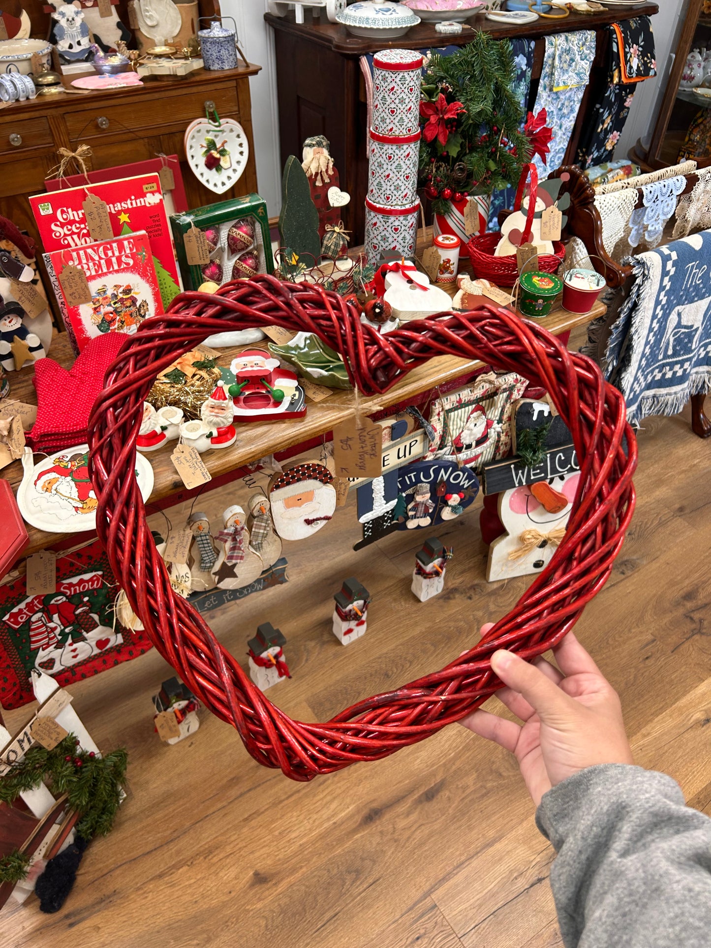 Vintage Heart Wall Hanger - Local Pickup Only