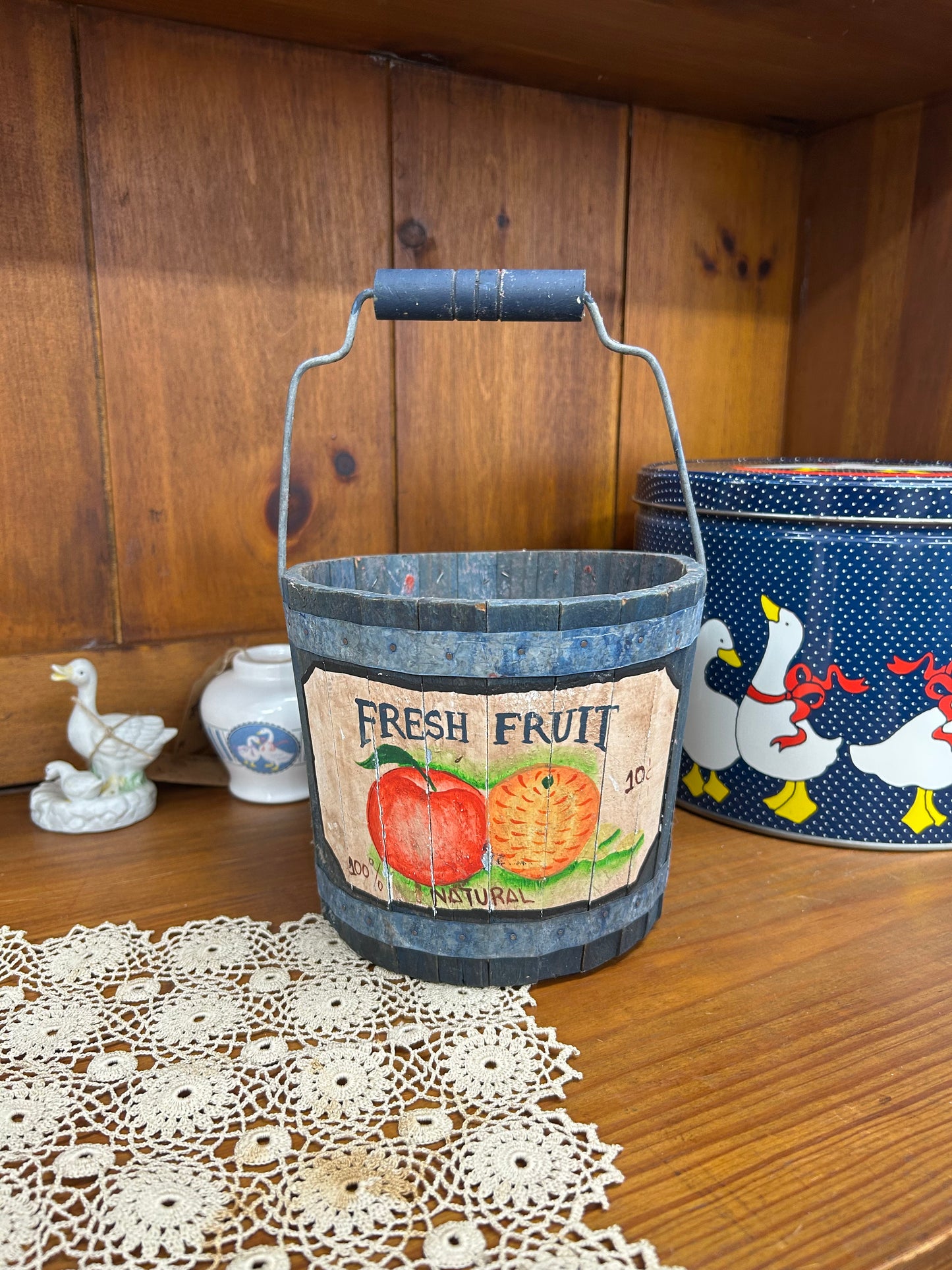 Vintage Fresh Fruit Basket