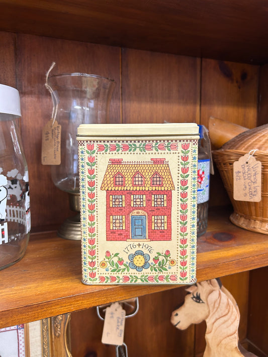 1976 Collectable Hallmark Tin