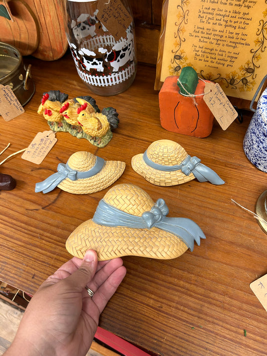 1980s HOMCO Straw Hat Wall Hangers - Set Of 3