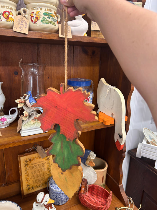 Vintage Wooden Leaves