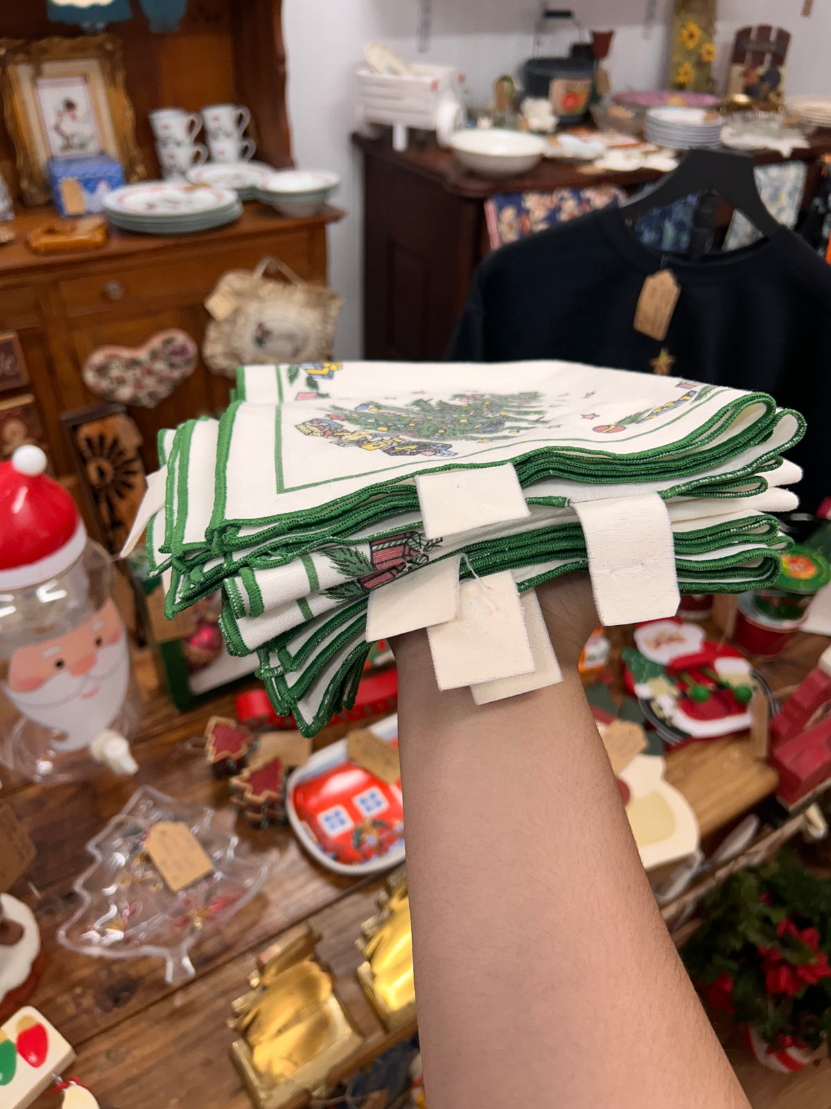 Vintage Christmas Napkins - Set Of 10 - Read Description