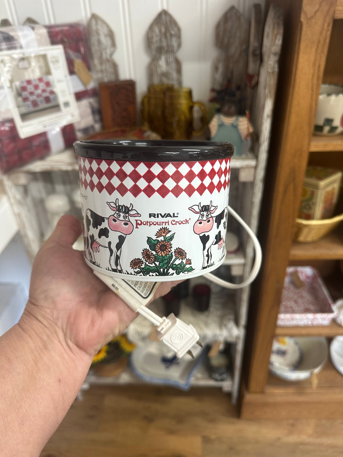 Vintage Cow Potpourri Crock Simmering Pot