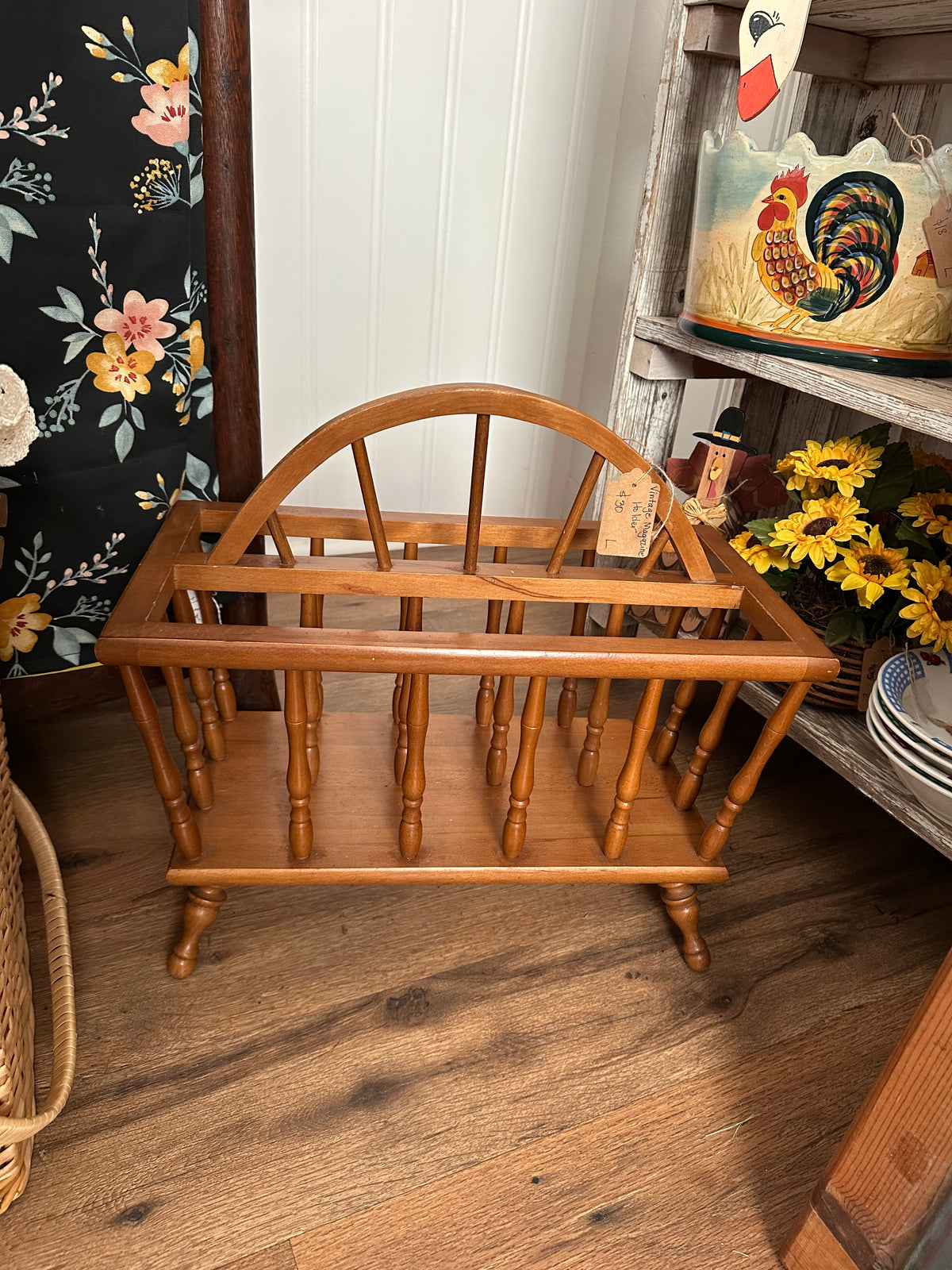 Vintage Magazine Holder - Local Pickup Only