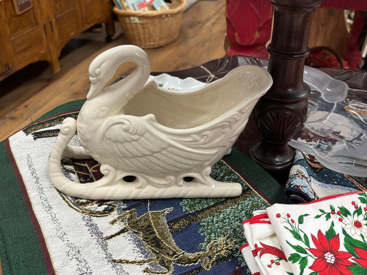 Vintage Porcelain Swan Sleigh