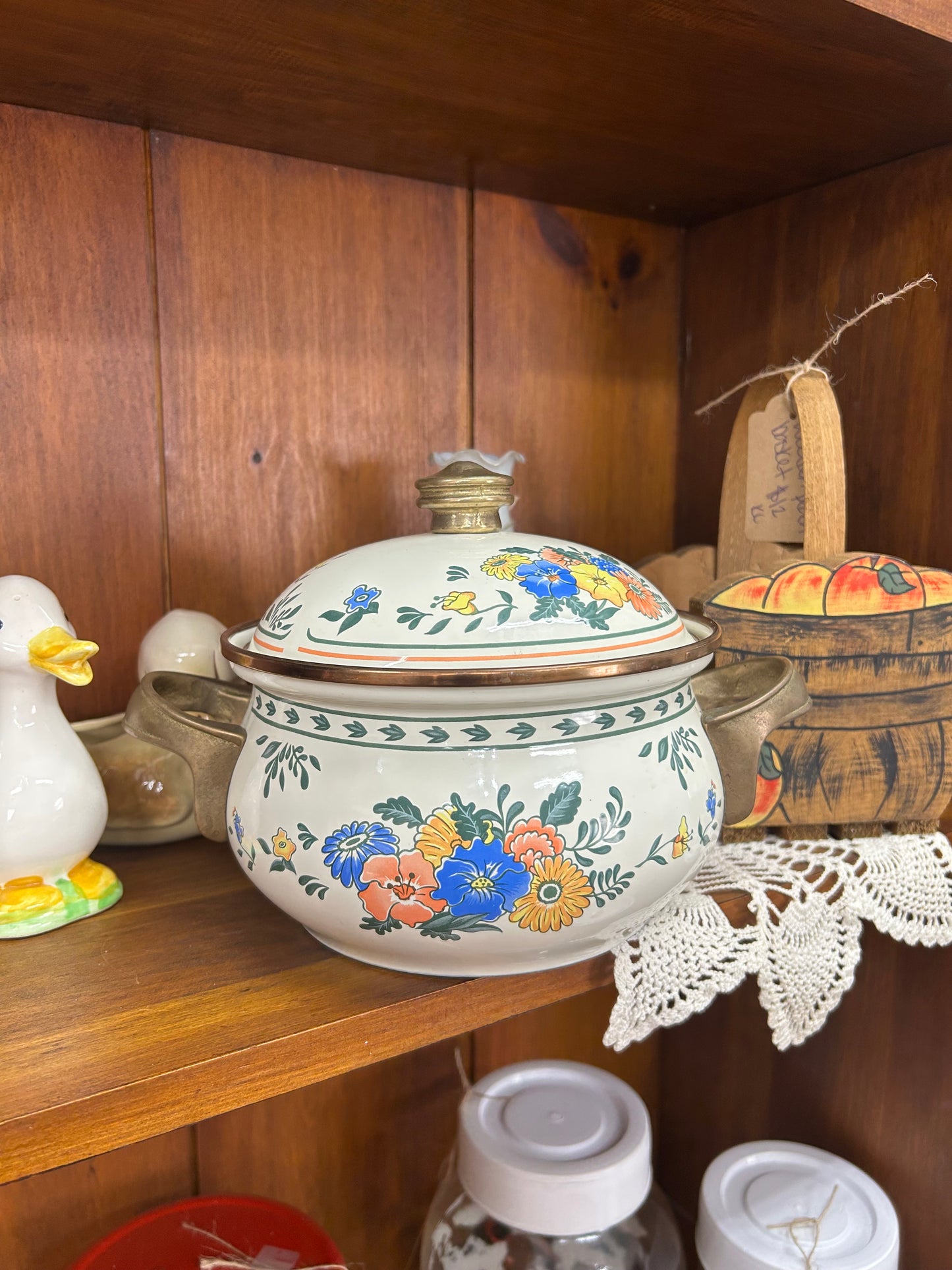 Vintage 1981 M. Kamenstein Enamel Pot