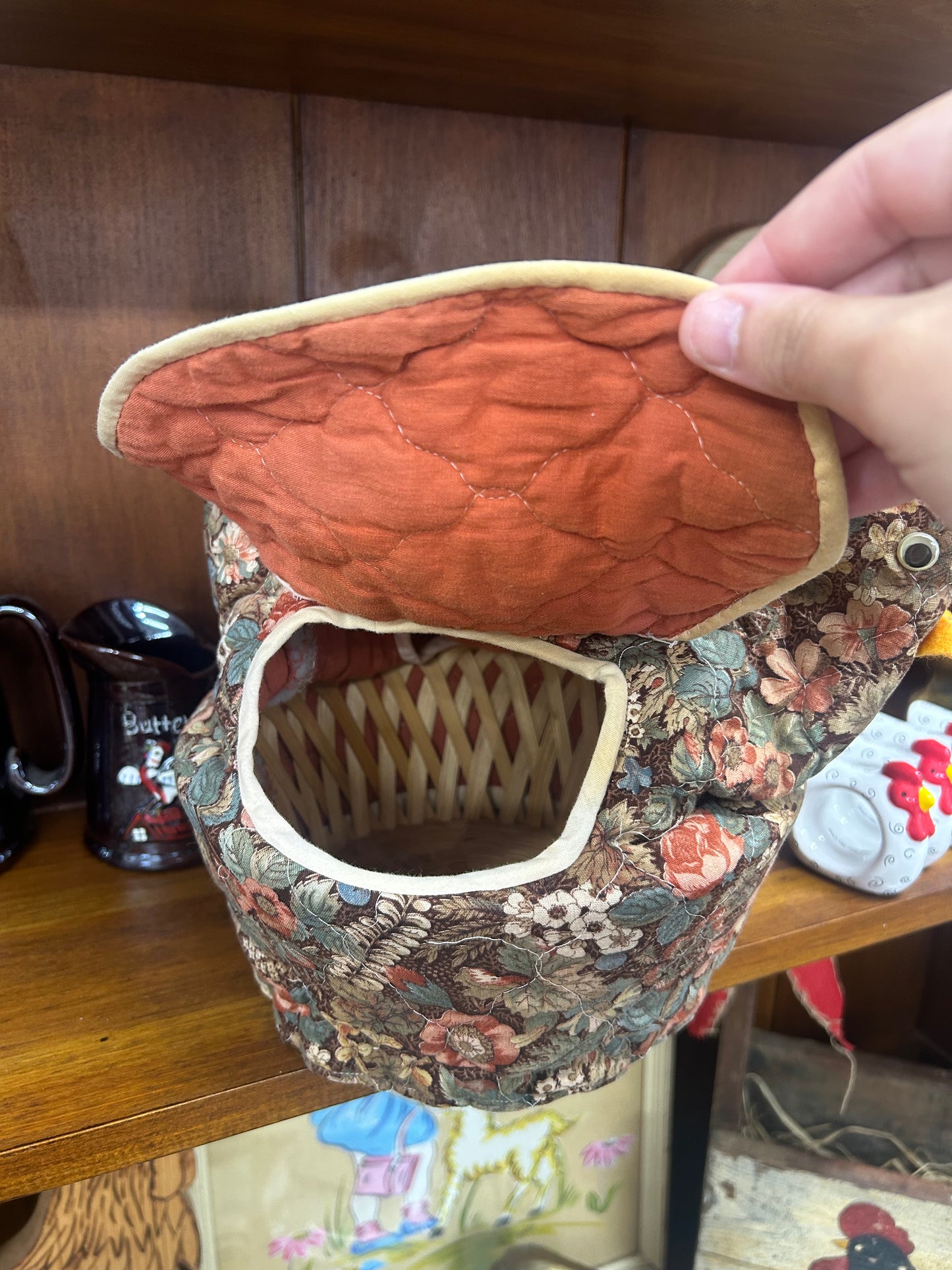 Quilted Chicken Whicker Egg Basket