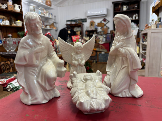1970s Nativity Large Figurine Set
