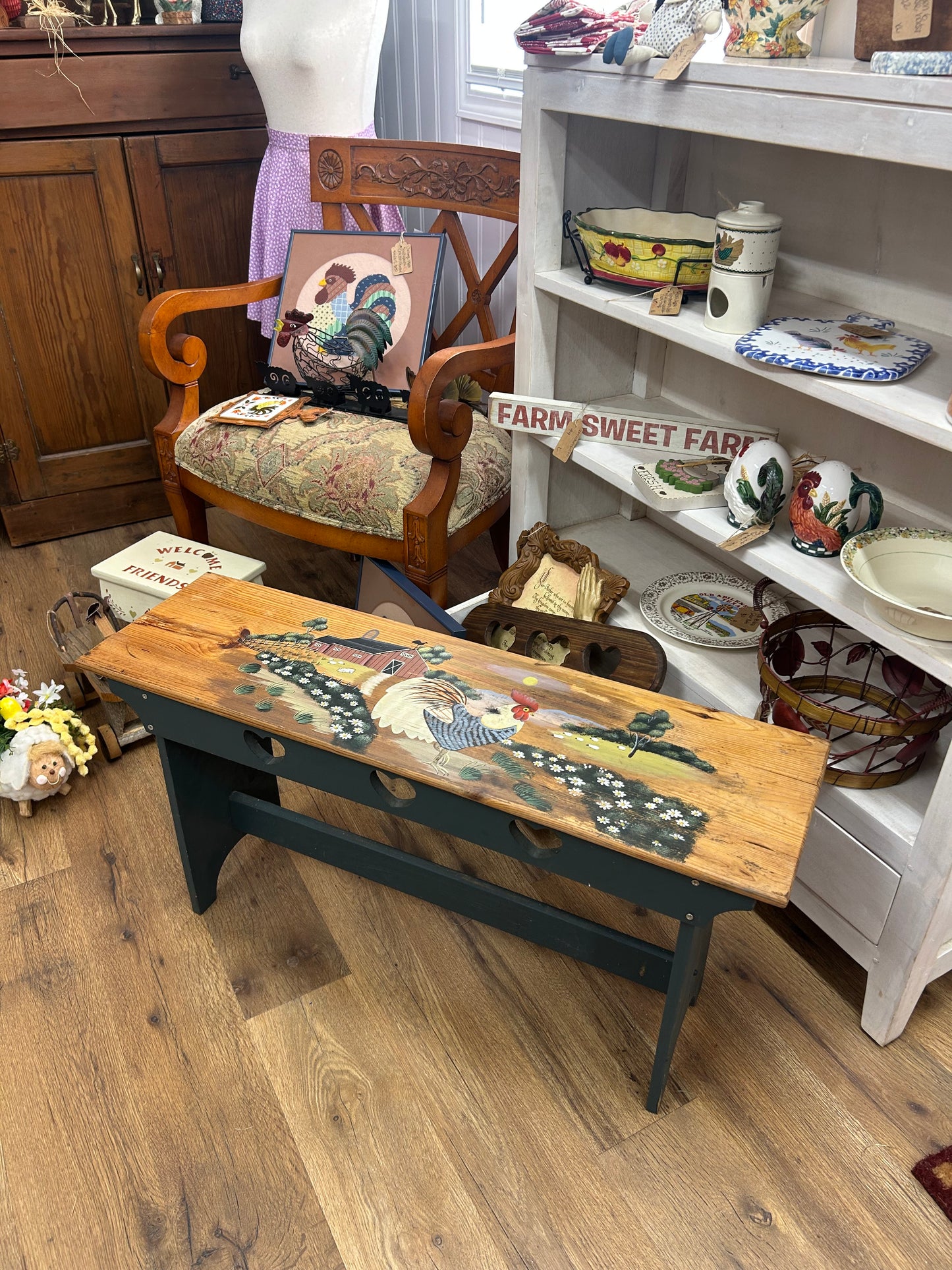 Chicken/Red Barn Heart Bench - Local Pickup Only