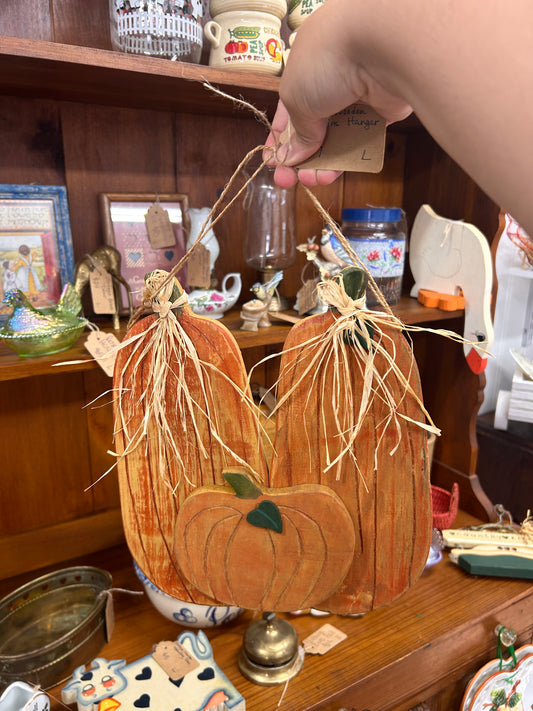 Vintage Wooden Pumpkin Hanger