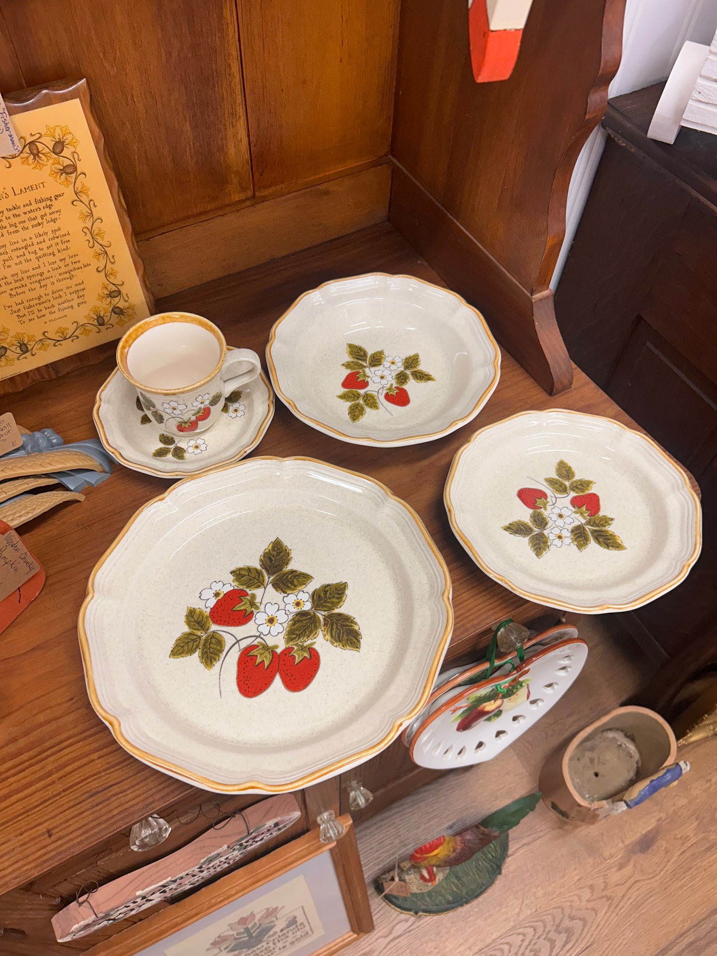 Vintage Mikasa Strawberry Festival Plate Settings- Read Description - Retired in 1988
