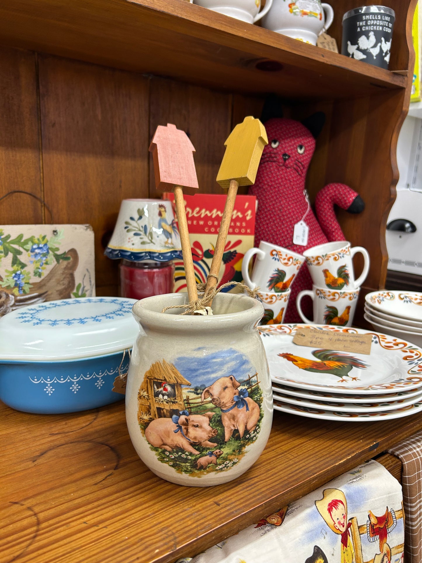 Vintage Marshall Pottery Pig Utensil Holder