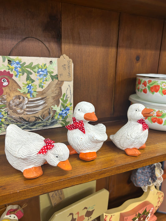 Vintage Set Of Ducks - As Is