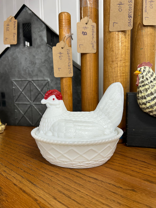 1950s Westmore Land Hen On A Nest - Medium Sized
