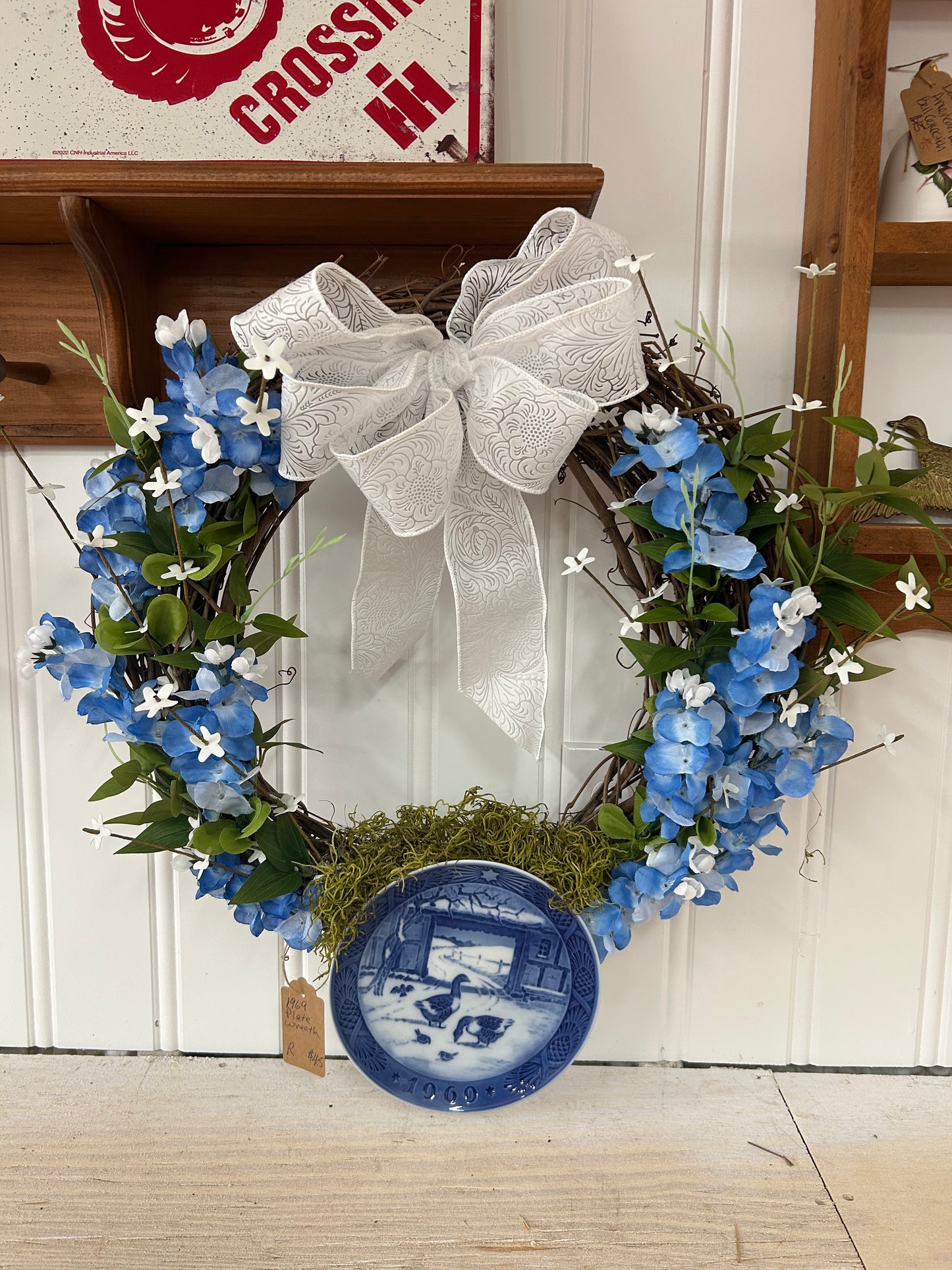1969 Plate Wreath